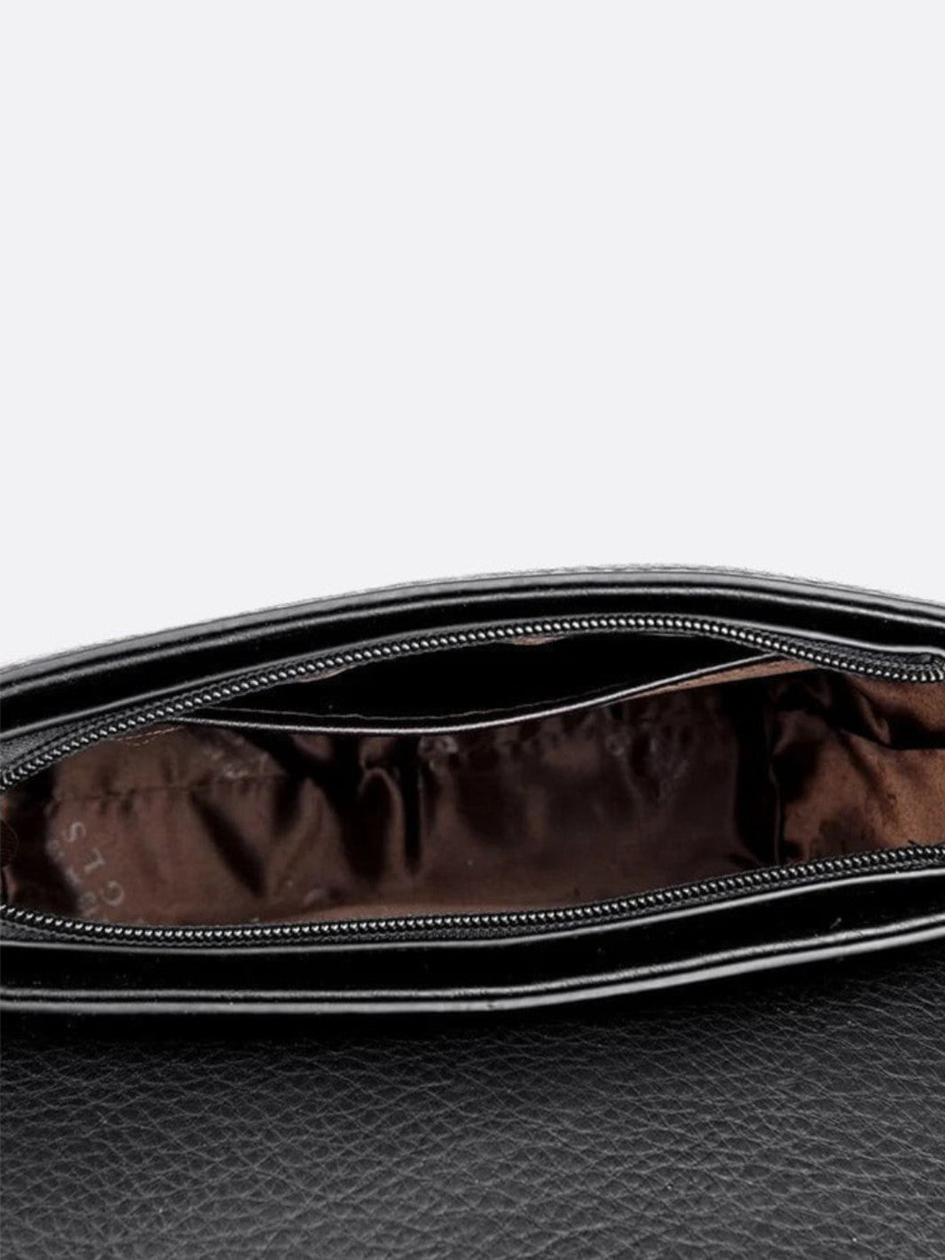 Bolso de hombro de piel granulada